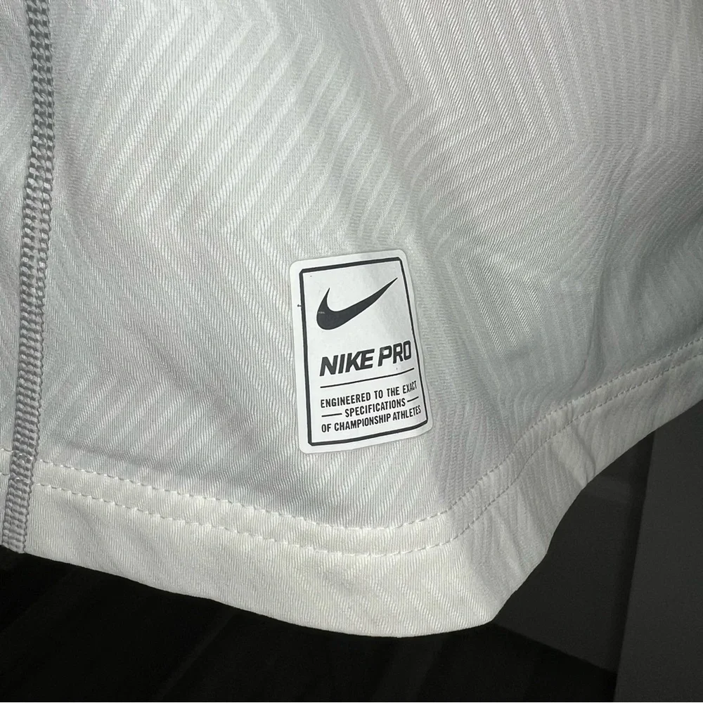 Nike Pro Dri Fit Long Sleeve Mens Shirt Warm Shirt White Size XXL